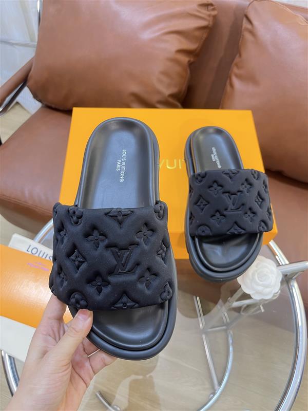 2025112818454229 180